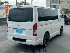 トヨタ ハイエースバン