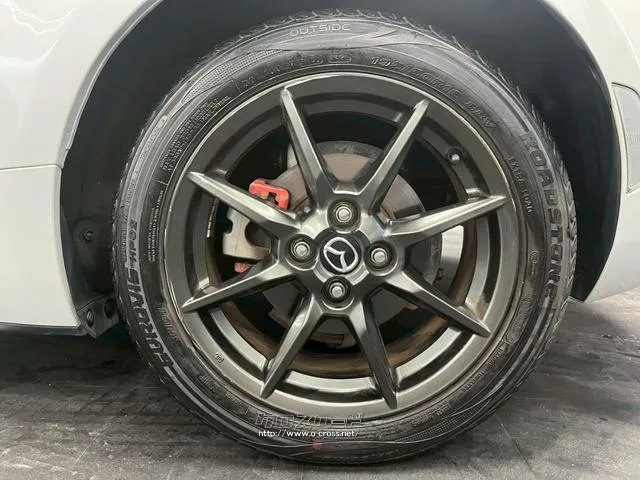 保証でカバーする範囲は業界最高水準の最大318項目。 マツダ ロードスター