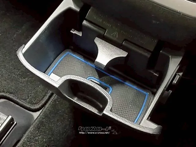 保証にご加入でもれなくメンテナンスパックがついてくる。 日産 セレナ