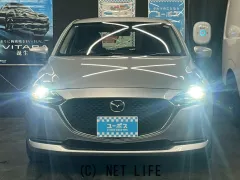 マツダ MAZDA2