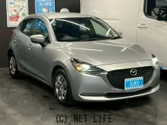 マツダ MAZDA2