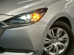 マツダ MAZDA2