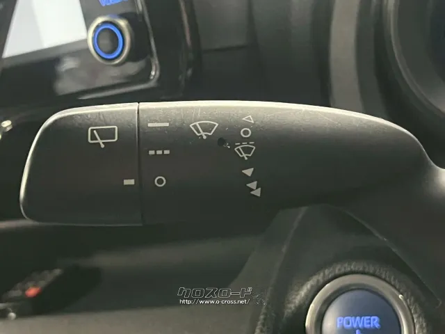 自社整備工場・板金工場を備え、車検から事故の修理まで対応致します。 トヨタ ヤリスクロス