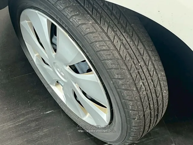 自社整備工場・板金工場を備え、車検から事故の修理まで対応致します。 三菱 eKワゴン