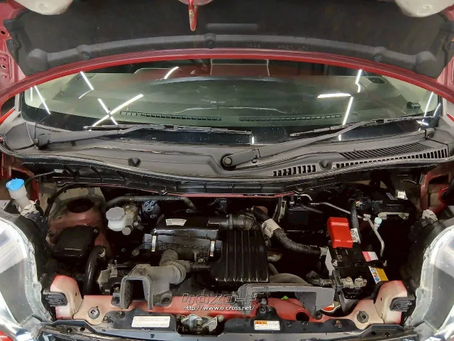 最高出力 52ps(38kW)/6500rpm スズキ スペーシア