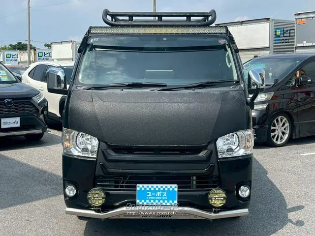 電動格納式リモコンメッキドアミラー、メッキドアハンドルが標準装備されております。 トヨタ ハイエースバン