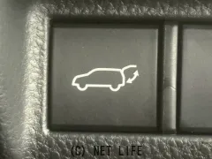 トヨタ ハリアー