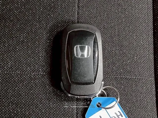 じっくり現車確認して頂けるよう、ご準備を致します! ホンダ ヴェゼル