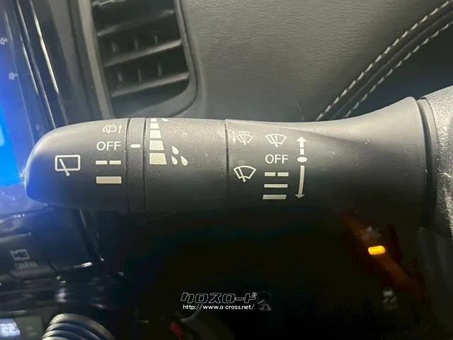 ユーポス豊見城店はコンパクトカーからスポーツカーまで豊富な車種取り揃えております 日産 セレナ
