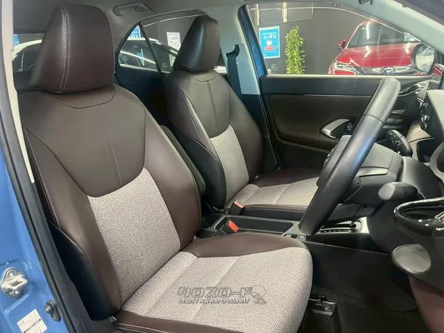 ドライバーの視線移動を最小限にすることで、運転に集中できるインテリアを実現した。 トヨタ ヤリスクロス