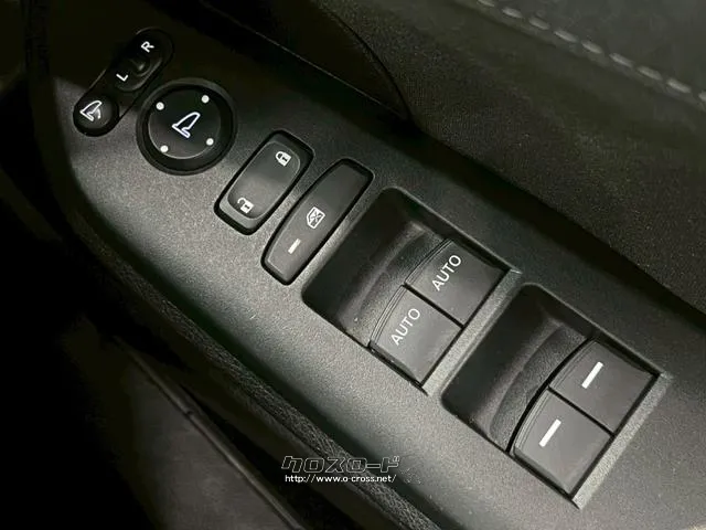 自社整備工場・板金工場を備え、車検から事故の修理まで対応致します。 ホンダ シビック