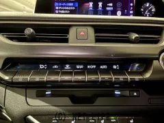 レクサス UX