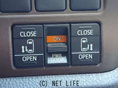 トヨタ エスクァイア