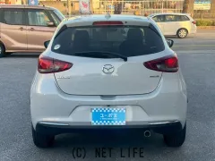 マツダ MAZDA2