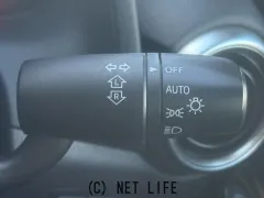 マツダ MAZDA2