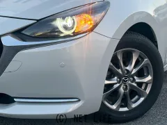 マツダ MAZDA2