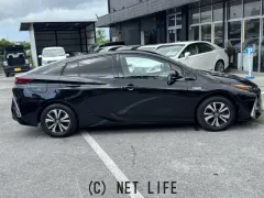 トヨタ プリウスPHV
