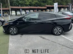 トヨタ プリウスPHV