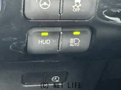 トヨタ プリウスPHV