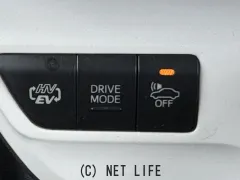 トヨタ プリウスPHV