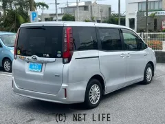 トヨタ ノア