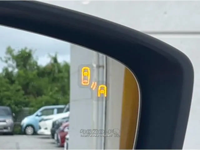ユーポス豊見城店は軽自動車からコンパクトカー、ミニバン、スポーツカーまで様々な車 マツダ アクセラスポーツ