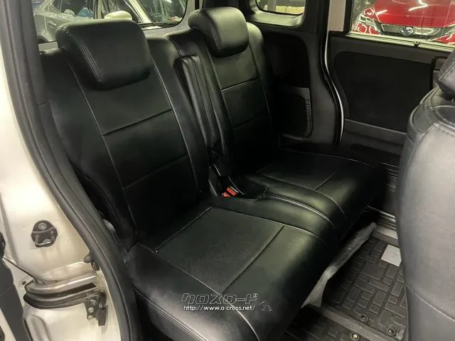内装・外装共にきれいな状態で展示してます。是非一度、現車を見に来てください。 ホンダ N-BOX