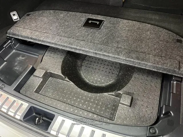 保証でカバーする範囲は業界最高水準の最大318項目! レクサス NX