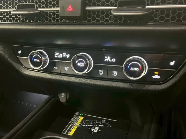 自社整備工場・板金工場を備え、車検から事故の修理まで対応致します。 ホンダ ZR-V