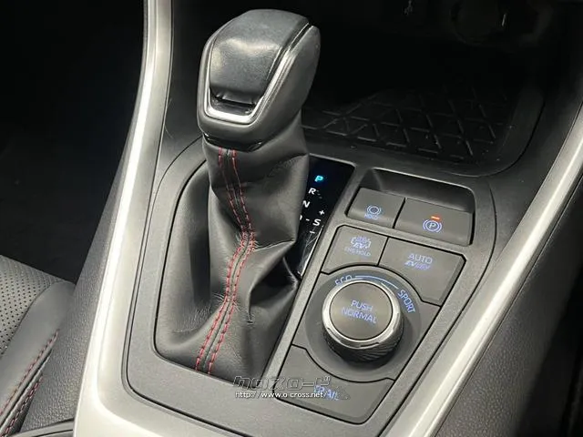 保証でカバーする範囲は業界最高水準の最大318項目! トヨタ RAV4 PHV