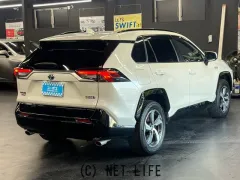 トヨタ RAV4 PHV