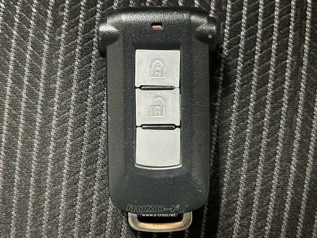 自社整備工場・板金工場を備え、車検から事故の修理まで対応致します。 日産 デイズルークス