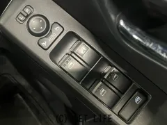 ダイハツ タフト