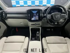 ボルボ XC40