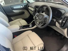 ボルボ XC40