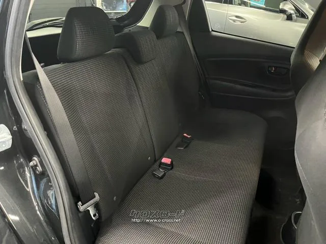 内装・外装共にきれいな状態で展示してます。是非一度、現車を見に来てください。 トヨタ ヴィッツ