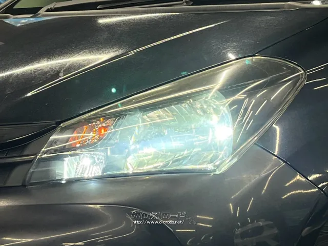 自社整備工場・板金工場を備え、車検から事故の修理まで対応致します。 トヨタ ヴィッツ