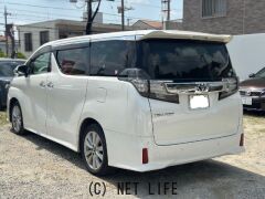 トヨタ ヴェルファイア