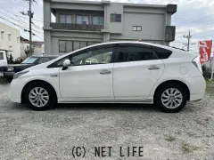 トヨタ プリウスPHV