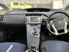 トヨタ プリウスPHV