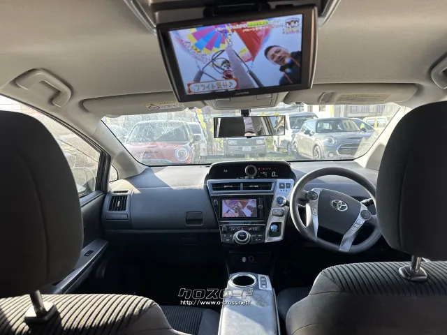 トヨタ プリウスα