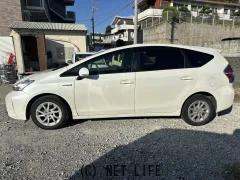トヨタ プリウスα