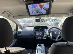 トヨタ プリウスα