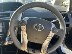 トヨタ プリウスα