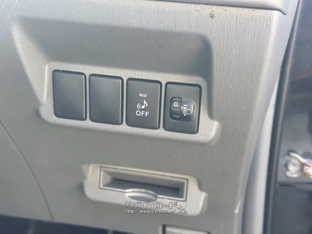 トヨタ プリウスα