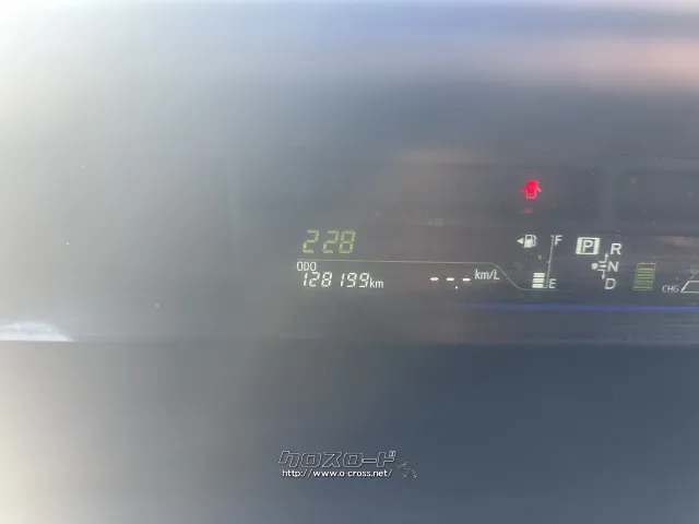 トヨタ プリウスα