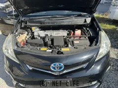 トヨタ プリウスα