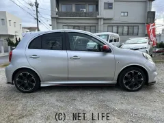 日産 マーチ