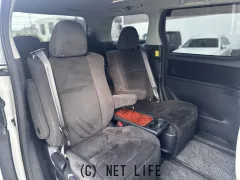 トヨタ ヴェルファイア