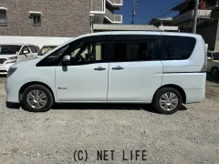 日産 セレナ